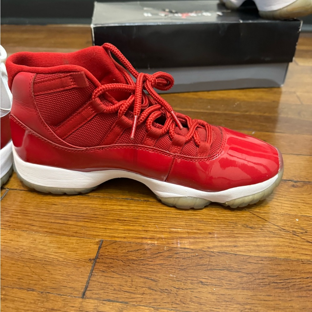 Bundle Patten leather Jordan 11’s - Picture 5 of 11